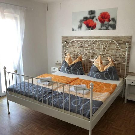 Apartmenthaus Villa Anita Rtina Extérieur photo
