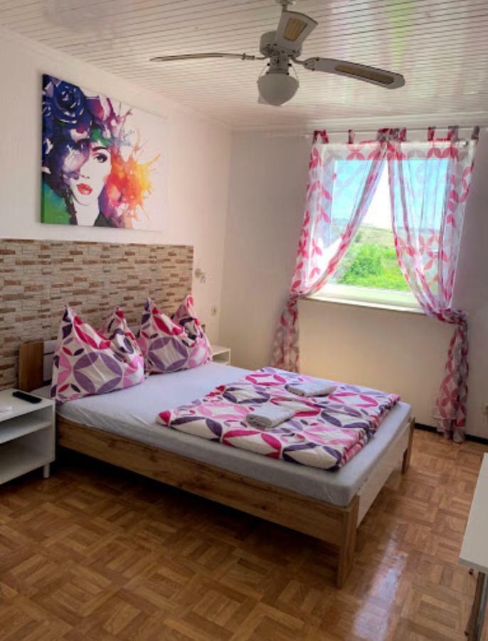 Apartmenthaus Villa Anita Rtina Extérieur photo